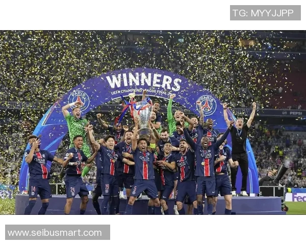 国外足球明星的传奇故事与他们在绿茵场上的辉煌成就解析